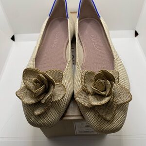 NEW!!! Rothy’s The Petal Square Toe Light Gold Metallic Flats Size 9.5